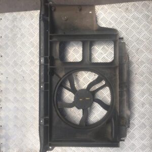 Ventilateur radiateur + boitier ventilateur Peugeot 206 Hdi 1.4 2005