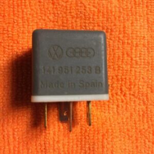 HELLA 141951253B AUDI A6