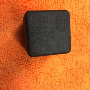 HELLA 03440489