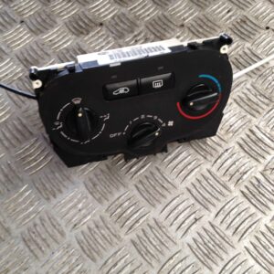 Panneau de commande chauffage Peugeot 307 Essence 2002
