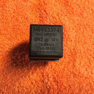 Relais MB953394 - UH2 - 72HM100