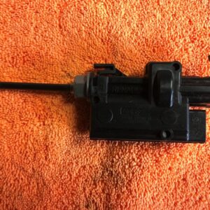 Tank flap lock motor Renault Megane III 1.5 Dci 2015