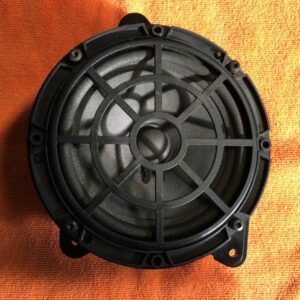 Speaker, Voor left Peugeot 207 1.4 Benzine 2007
