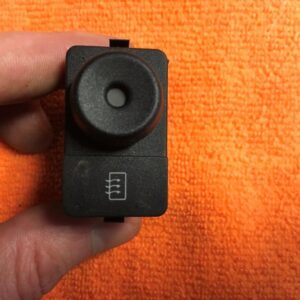 Commutateur dégivrage arrière 89FG18C621BB