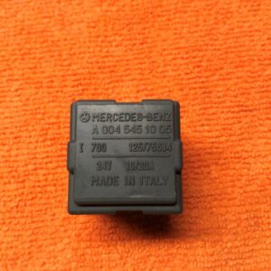 Relais Mercedes 24V - A0045451005 - A0009822123