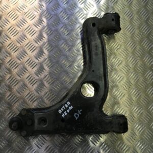 Wishbone Suspension arms, front right Opel Astra 2007