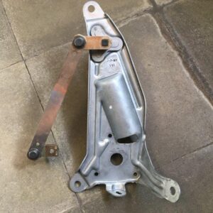 Windshield Wiper Motor Support Renault Laguna 1997