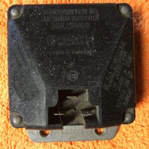 Régulateur de tension BOSCH 0192033005