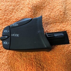 Commande radio volant Ford Mondeo Break 1.8cc Essence 2001