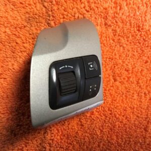 Switch Radio control: Left Opel Astra Ecotec GTC 1.3 CDTi 2007 - 13234174