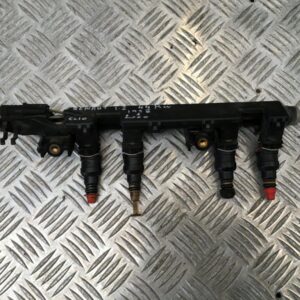 Rampe d'injecteur Renault Clio II 1.2 Essence 2000