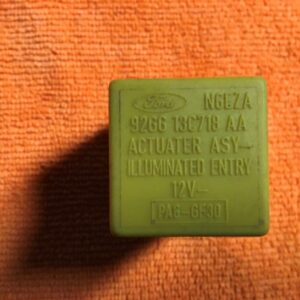 Ford 92GG13C718AA