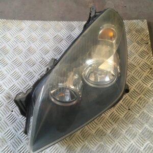 Phare gauche Opel Astra 1.3 16V CDTi Break 2007 - 1EG270370-01