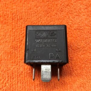Relais Fomoco V23136B1X66 - 5M5T14B192CA