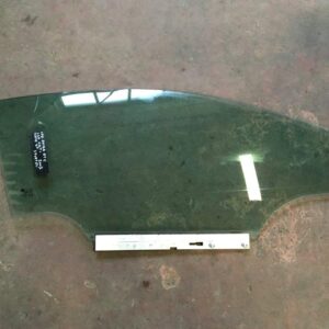 Vitre avant droite Opel Astra Ecotec GTC 1.3 Cdti 2007