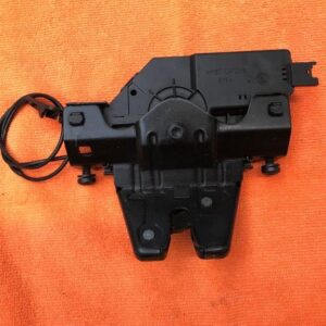 Trunk lid lock, with micro switch BMW E87 LCI 116D 2010 - 7840617