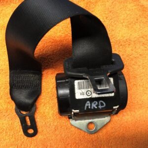 Rear Seat belt Right - BMW E87 LCI 116D 2010 - 72117213564