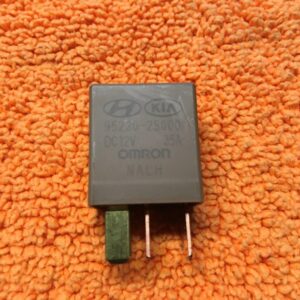 Relais Hyundai - Kia 95220-28000 OMRON