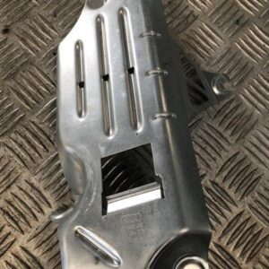 Voetsteun linksvoor AUDI A3 8P Sportback 11/2009 - 8P1864775