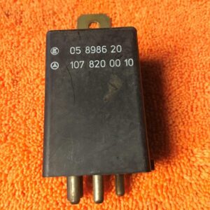 Relais Mercedes 1078200010 - 05898620