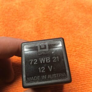 GM 90069864 - 1238550 Uher 72WB21 - 12V
