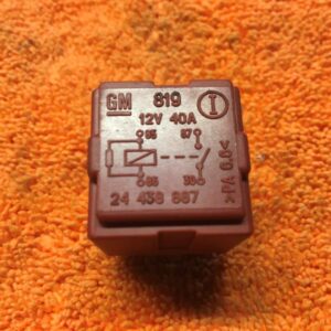 Relais GM - Vauxhall 24438887 12V - 40A