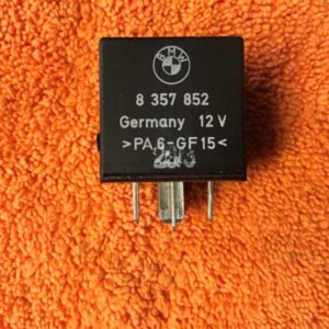 Relais 12V BMW - 8357852