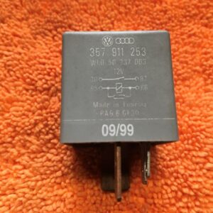 Relais Audi VW 357911253