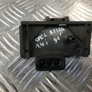 OPEL ASTRA F 1.4i 1991 CAPTEUR DE PRESSION D'AIR - 90413500