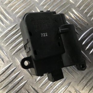 Moteur réglage chauffage Citroën Xsara 1.4i 1997 - 210665693F