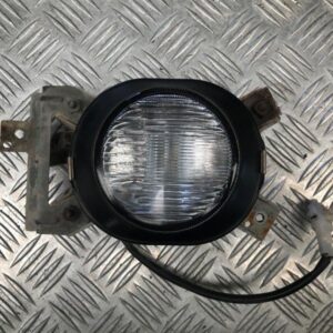 Phare anti-brouillard gauche ou droit SUZUKI Wagon R 1.3i 76 PS 2002 5P - 02BE419027