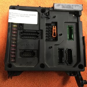 Boîtier Fusibles Ford VW AE SIEMENS - XM2114A212AA 7M0971882A AE Siemens