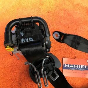 Ceinture Avant droit complète AUDI A3 Sportback 1.6tdi 2013 - 8V0857756