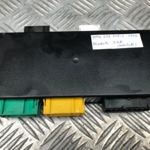 Comfort module BMW 318is E36 Coupé 1.8L 12/1993 - 8353095