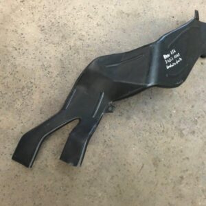 Conduite de chauffage droite BMW 318is E36 Coupé 1.8L 12/1993 - 1387016