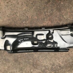 Couvercle supérieur Microfiltre BMW E46 320I 2.2L 2003 - KT620402