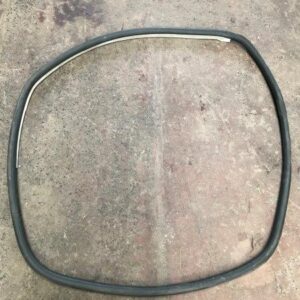 Portiersponning rubber, voor links AUDI A3 8P 1.6 TDI Sportback 11/2009 - 8P4831721