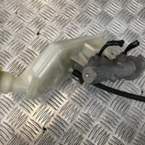 Maitre cylindre BOSCH avec réservoir TRW CITROËN C3 Exclusive 10/2004 - 25419579