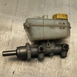 Maitre Cylindre + Réservoir VW Polo IV 9N/3 1.2i 6V Essence 2008