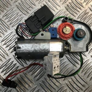 Sunroof Motor BMW 318is E36 Coupé 1.8L 12/1993 - 8357457/8357852