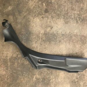 Garniture plancher arrière droit Peugeot 207 1.4 hdi 2007-  9650249877