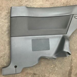 Panneau de porte arrière Droit VW Polo IV 9N/1 1.4i 16v Essence 11/2004 - 6Q3867044