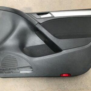 Panneau de porte avant droit VW GOLF VI 2.0L TDI 06/2009 - 5K4867012