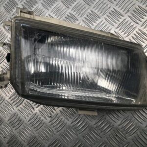 Phare droit Opel Astra F 1.4i 1991