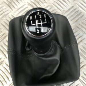 Pommeau de vitesse VW Polo IV 9N2 1.4i 16v Essence 11/2004 - 6Q1711113G