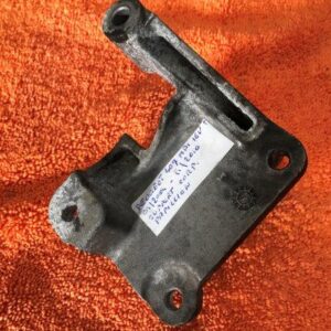 Throttle body support PEUGEOT 407 1.6 HDI 2008 - 25347904
