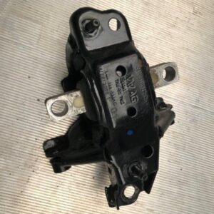 Support moteur gauche VW POLO IV 9N 1.2 Essence 11/2008 - 6Q0199555AC