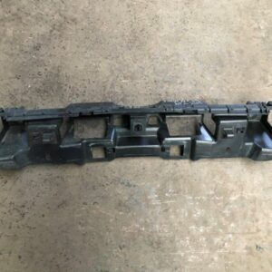 Support pare choc arrière centrale Citroën DS 3 1.6 VTI 16V 04/2012 - 9683977480