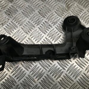 Support pare choc arrière gauche Citroën DS 3 1.6 VTI 16V 04/2012 - 9683743080