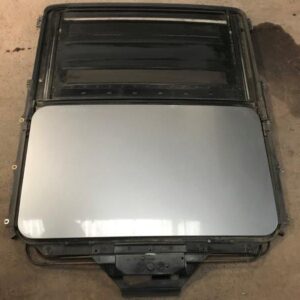 Sunroof frame BMW 318is E36 Coupé 1.8L 12/1993 - 8119731